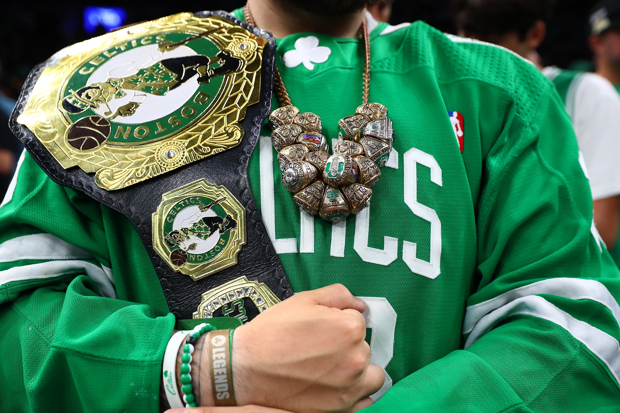 奇才力克凯尔特人，戈贝尔送出助攻的简单介绍