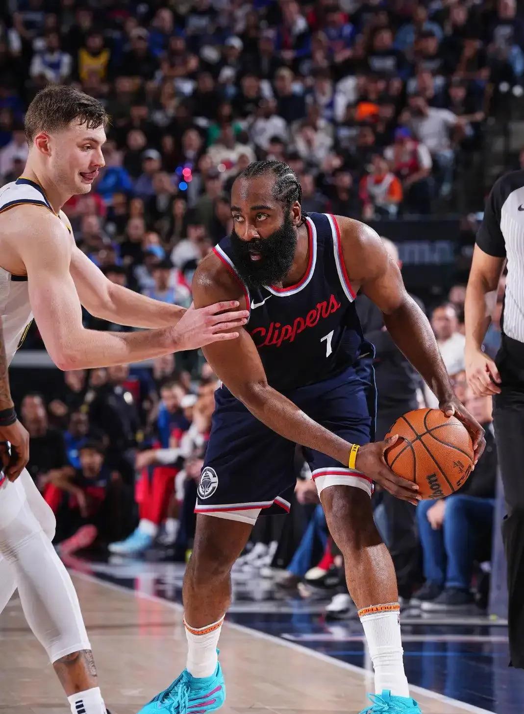 快船力克凯尔特人B队，戈贝尔关键制胜的简单介绍