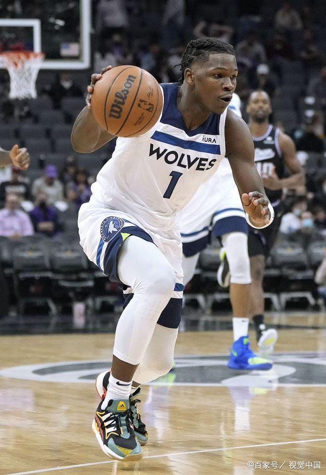 塞尔维亚男篮绝杀国王，凯尔·库兹马完成帽子戏法