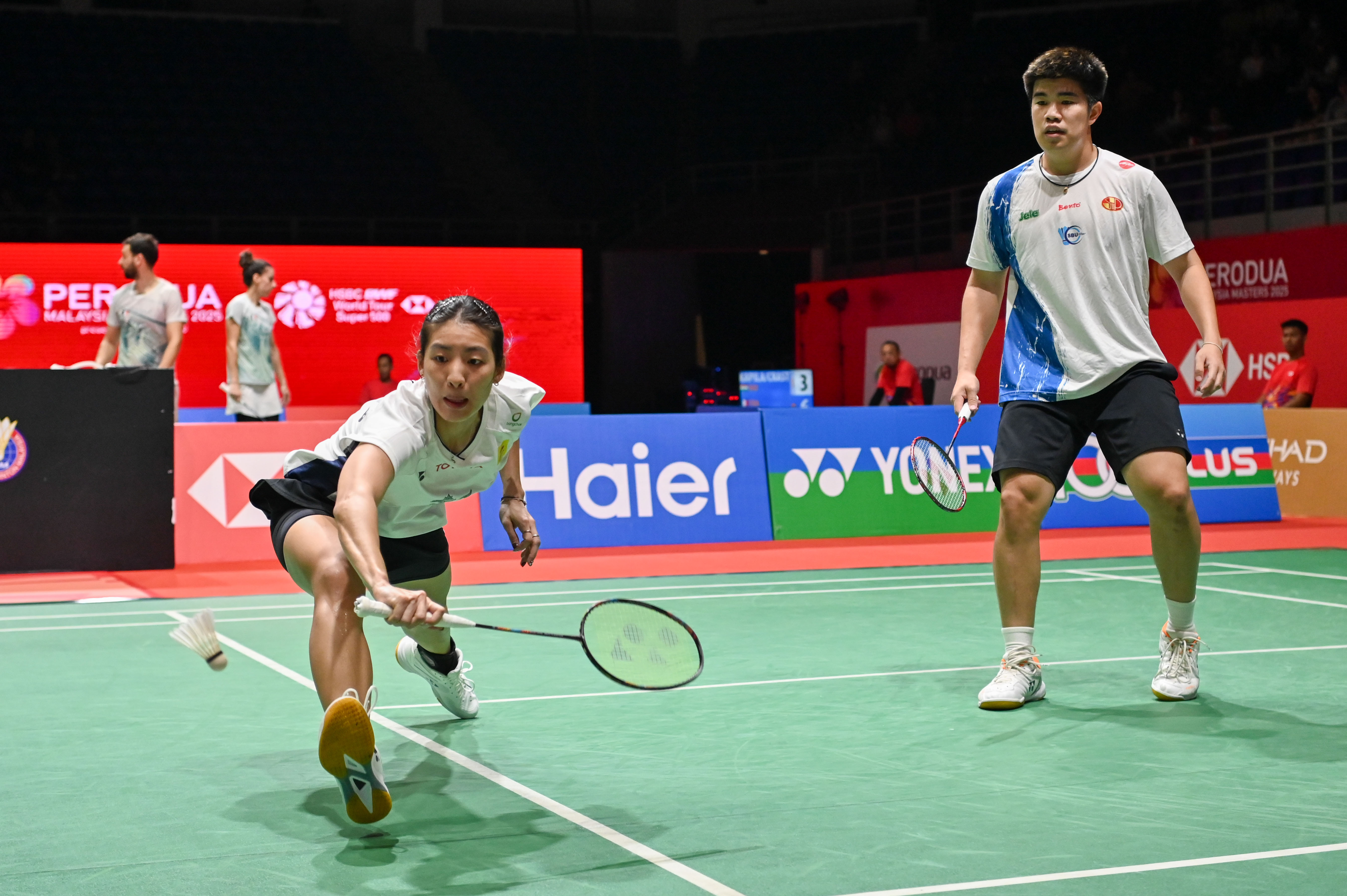 马来西亚羽毛球队强势中国羽毛球队，马琳制霸全场的简单介绍