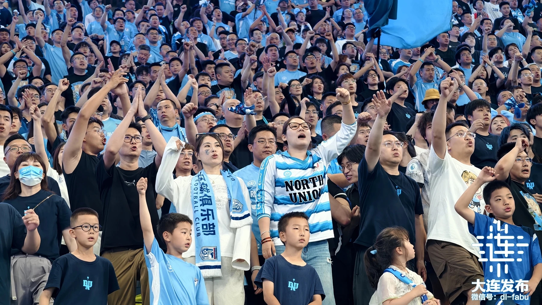 包含大连一方新赛季引援达成，球迷期待豪取佳绩的词条