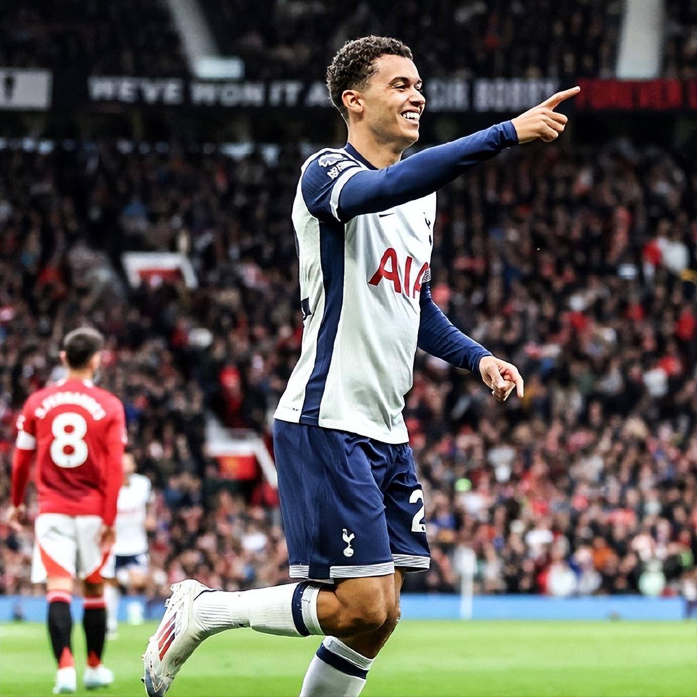 包含曼联球员心态平稳,不畏对手压力的词条 包含曼联球员心态平稳,不畏对手压力的词条