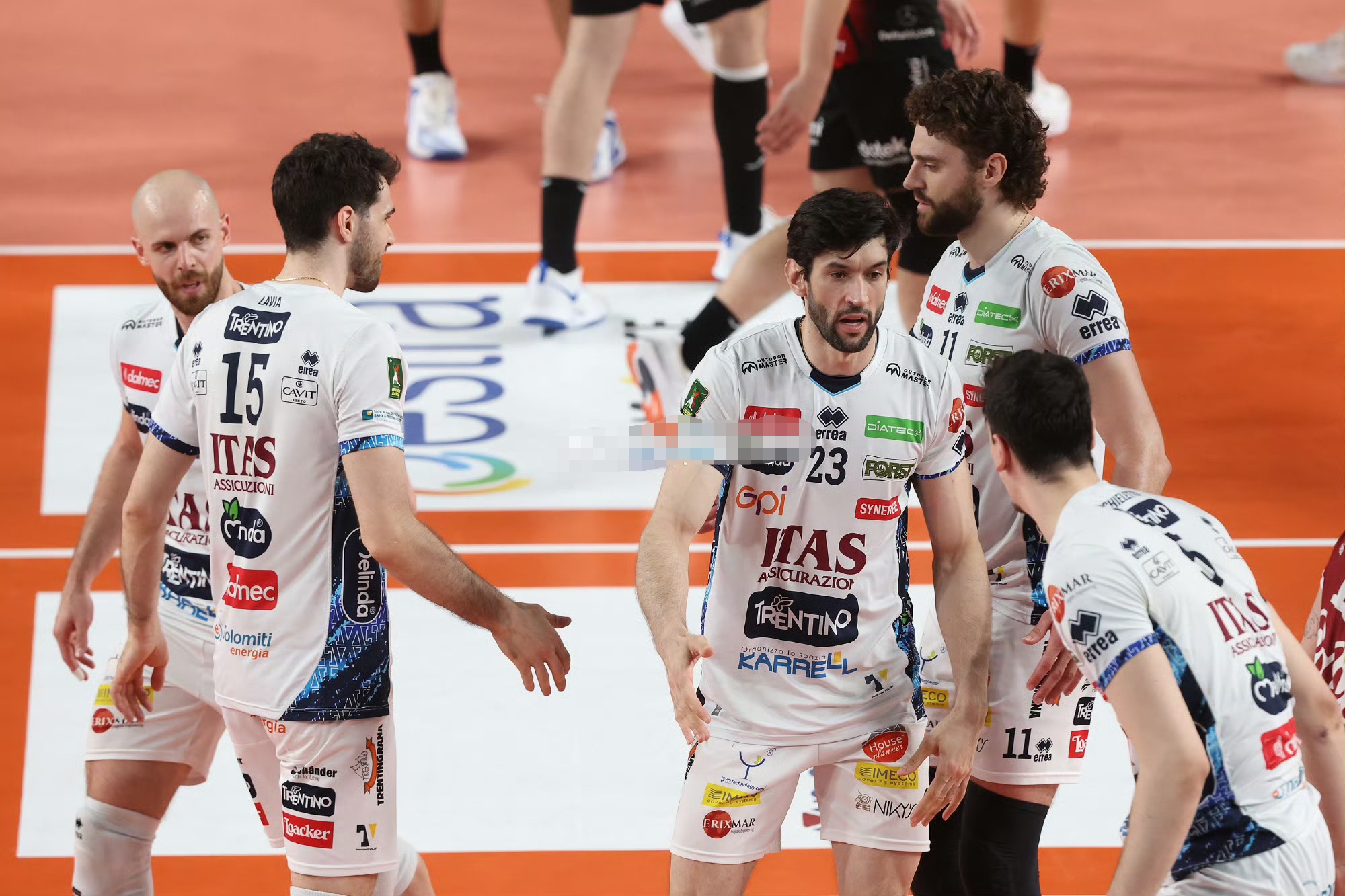 诺维奇客场逼平强敌，稳定发挥的简单介绍