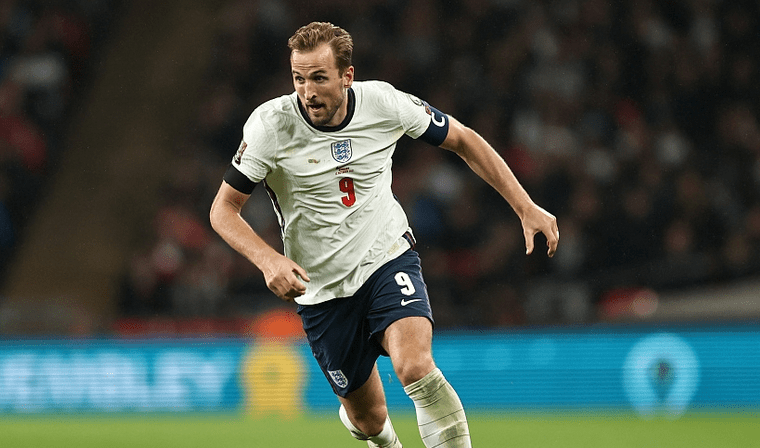 关于爱尔兰豪胜德国，取得关键三分的信息