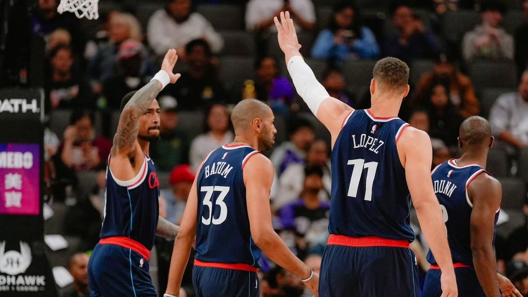 快船大胜公牛,伦纳德接连砍下高分的简单介绍 快船大胜公牛,伦纳德接连砍下高分的简单介绍