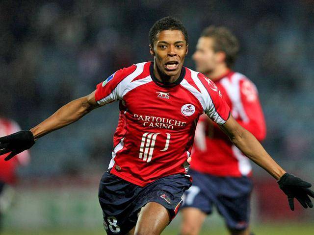 关于里尔客场战平尼斯,保持不败势头的信息 关于里尔客场战平尼斯,保持不败势头的信息