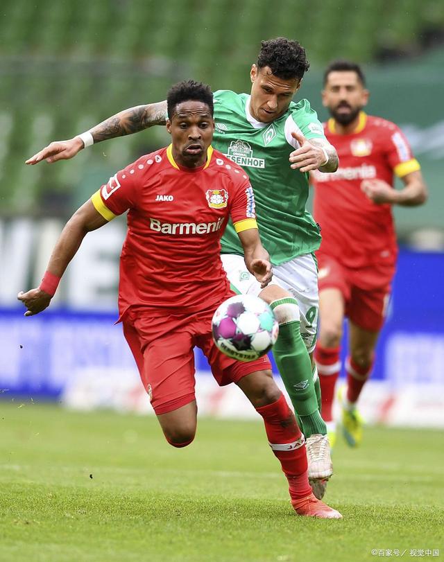 包含云达不莱梅与对手交锋，争分夺取胜利的词条