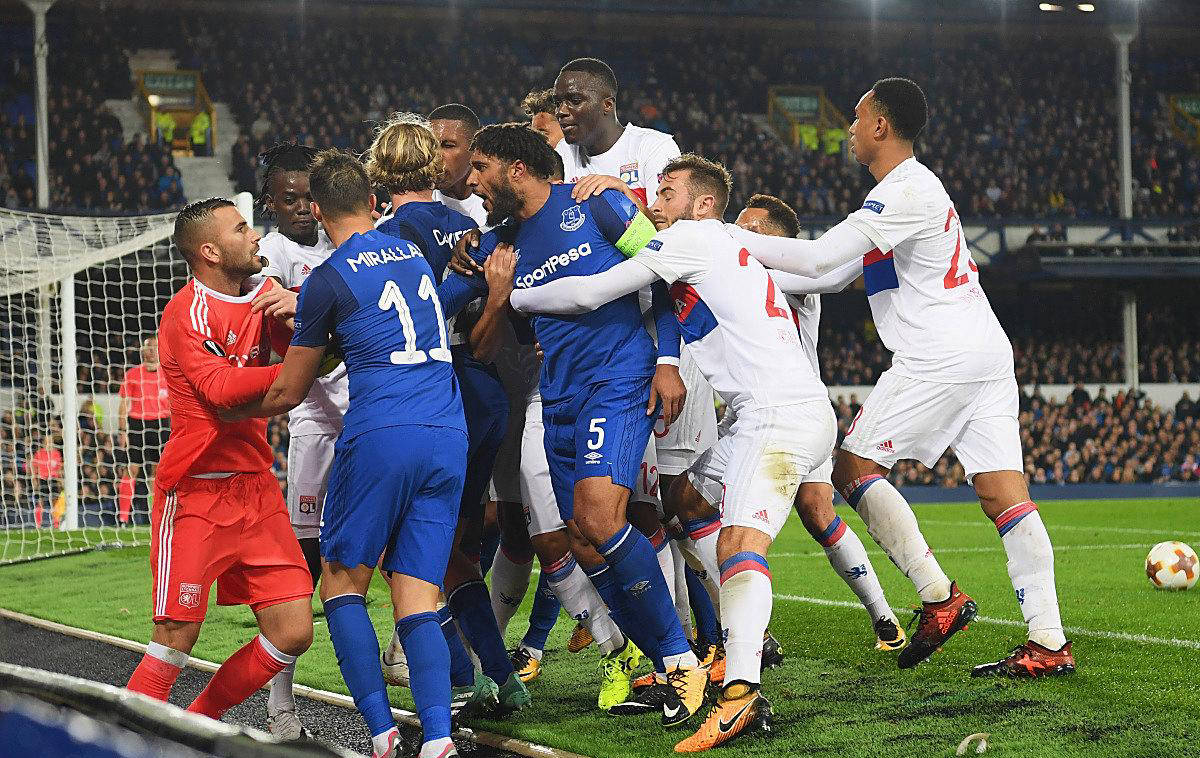 包含里昂客场不敌对手,遭遇连败压力的词条 包含里昂客场不敌对手,遭遇连败压力的词条